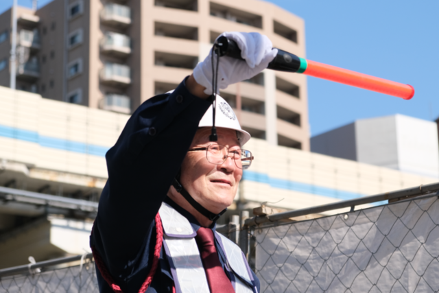 ［週2日～］６０代７０代現役　直行直帰（自由時間）パート　交通誘導の詳細画像